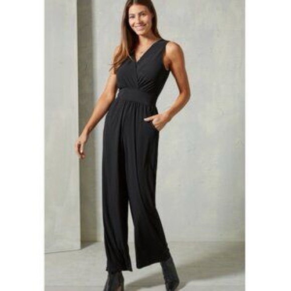 Korye Pants - Korye Women's 2X Black Sleeveless V-Neck Wide Leg Jumpsuit